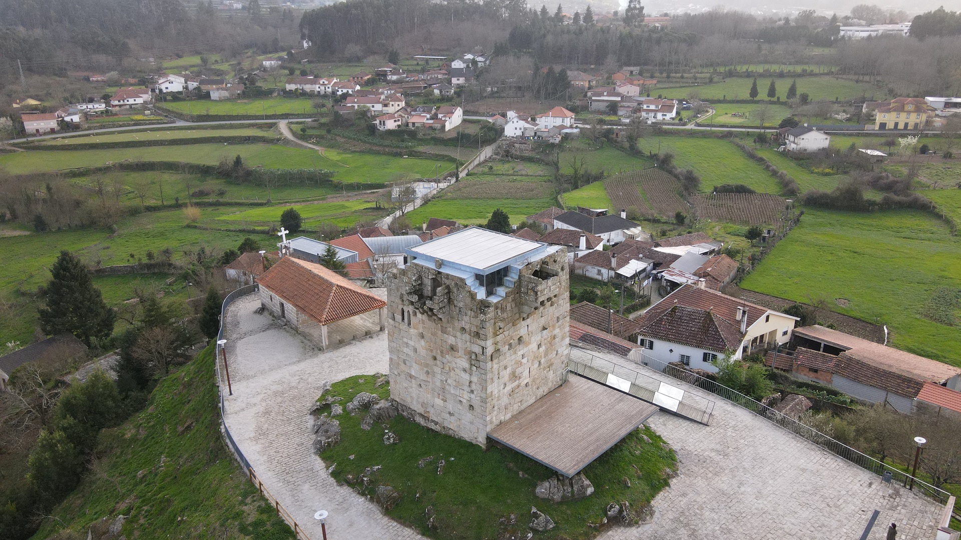 Torre de Vilharigues vista do ar_Crédito Vouzelar