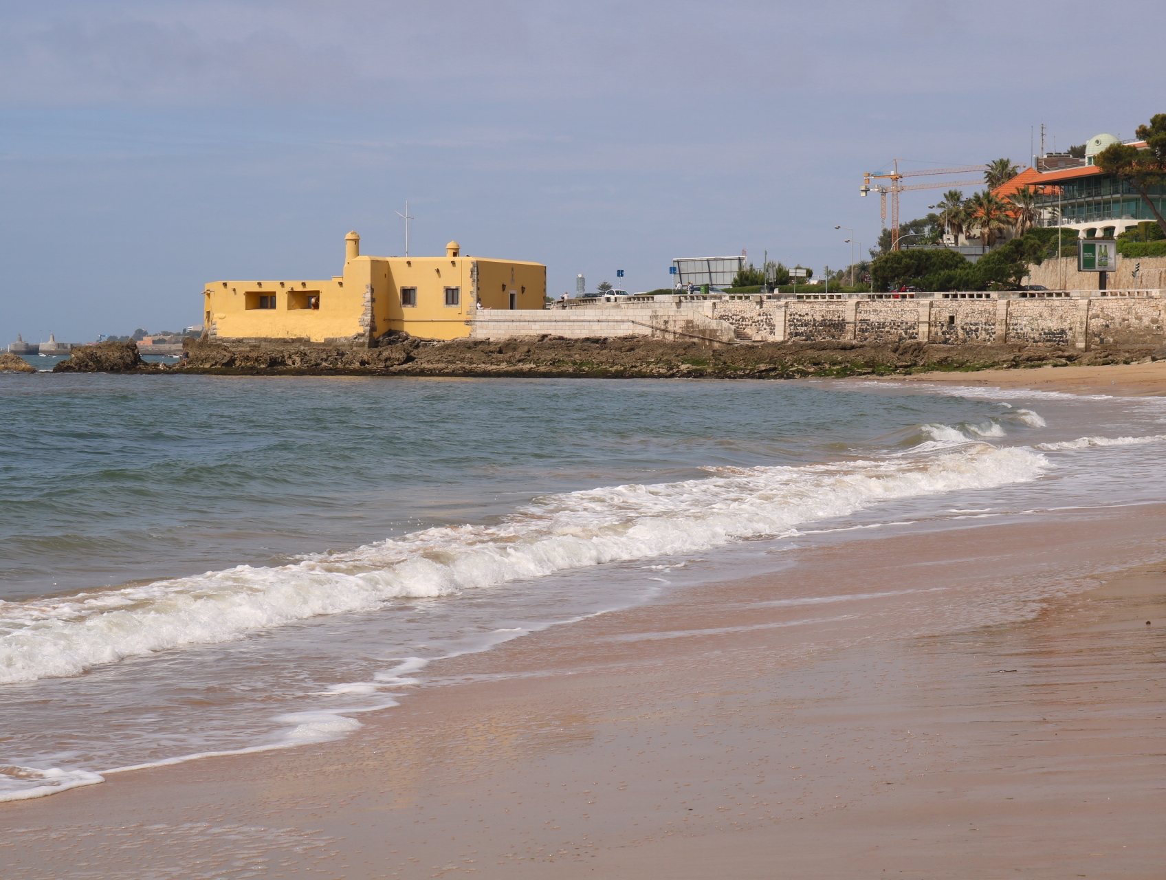 Forte da Giribita junto à praia de Caxias